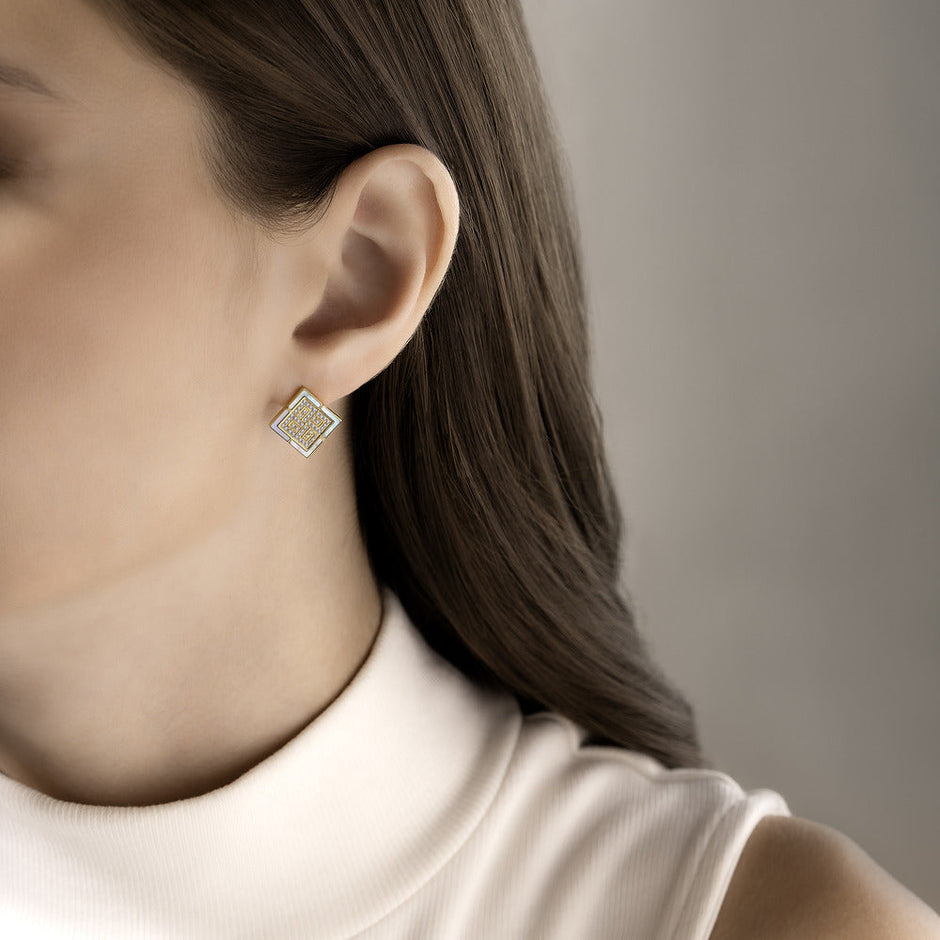 Women Joanne Gold Earring