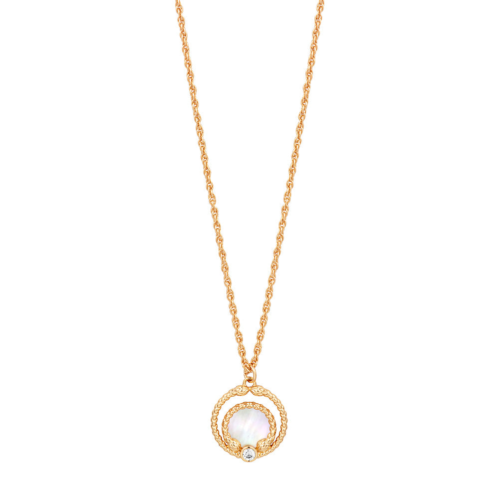 Women Nero Necklace