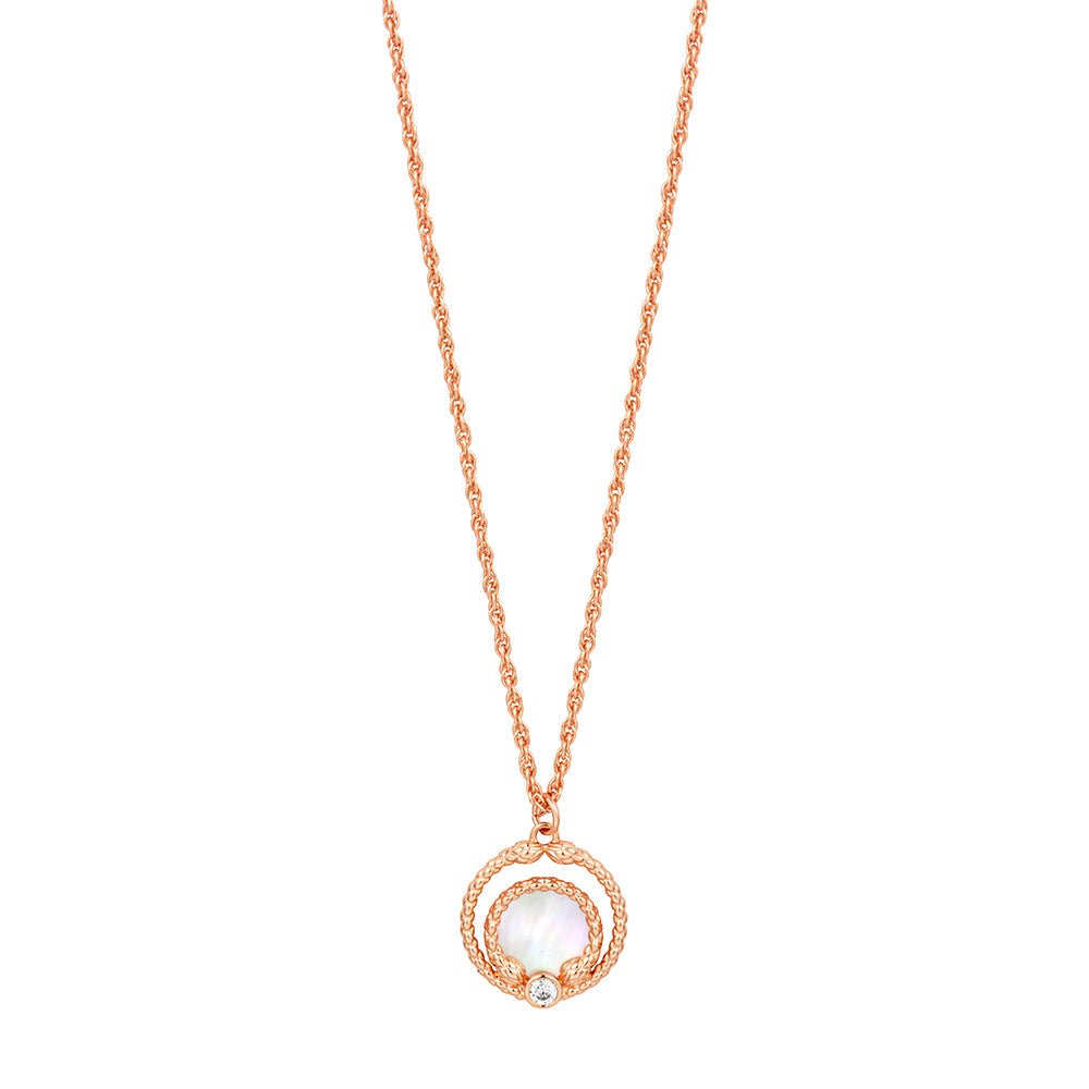 Women Nero Necklace