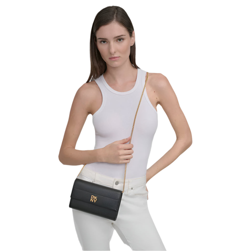 محفظة روزا الصغيرة على سلسلة