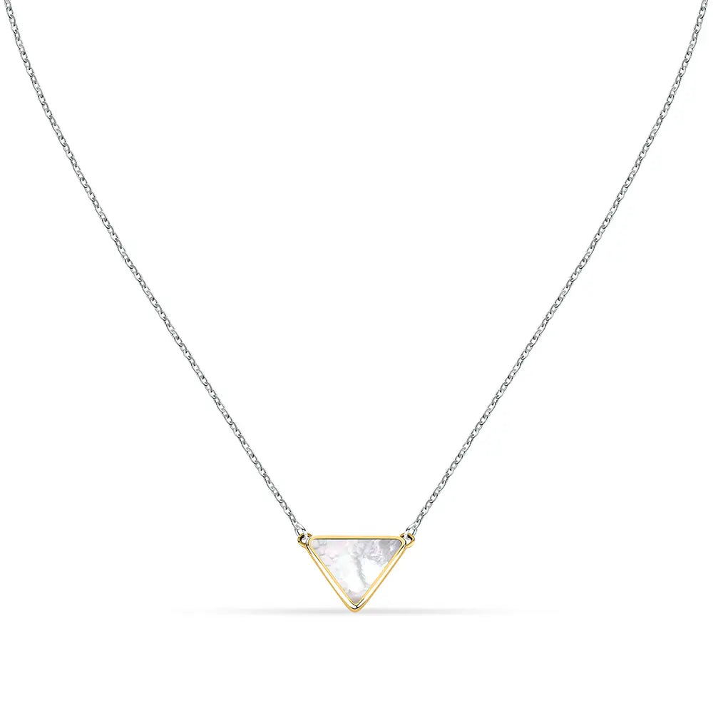 قلادة نسائية