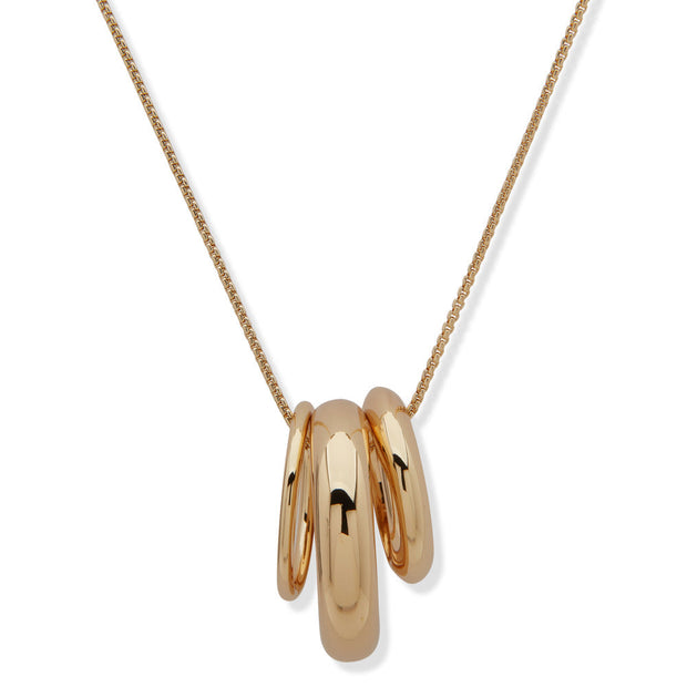 قلادة ذهبية للنساء