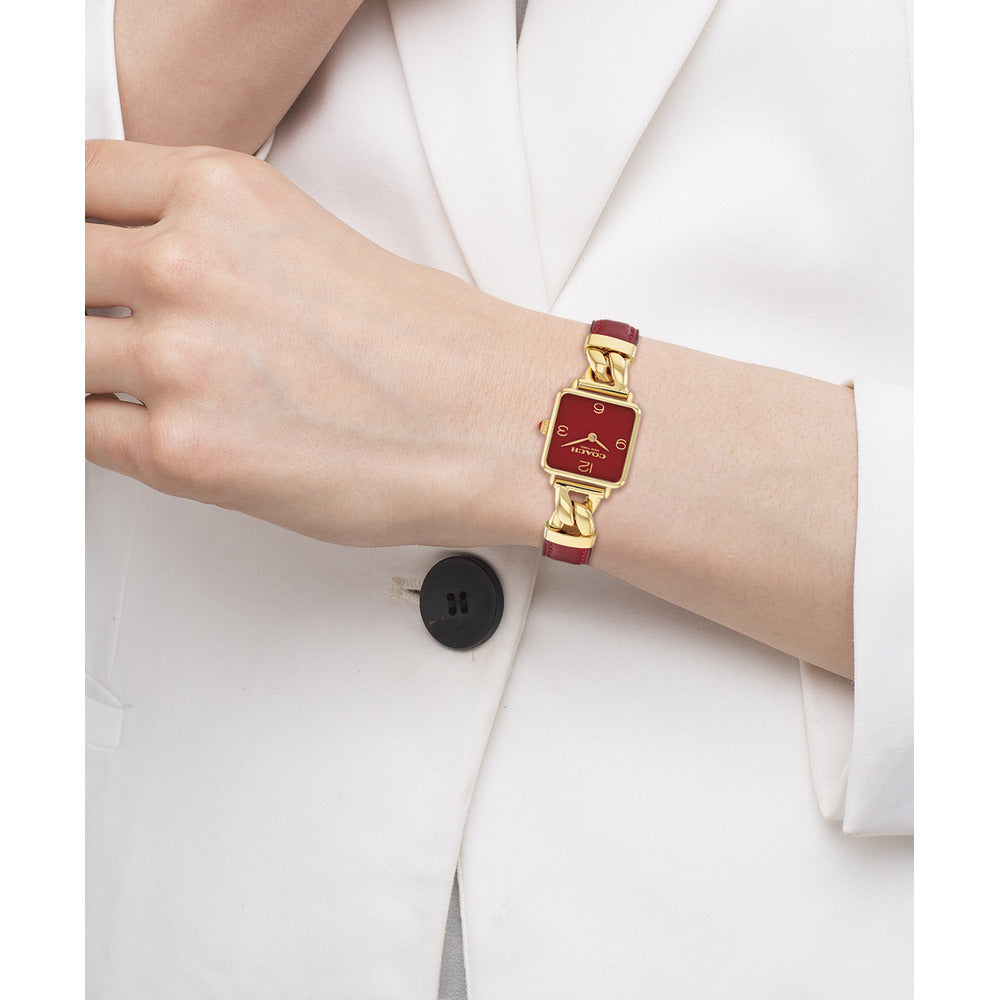 ساعة كاس الحمراء للنساء