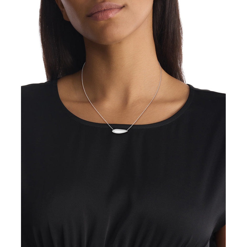 Women Sculpted Necklace