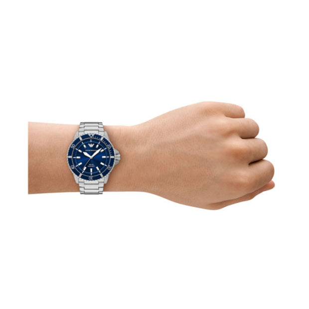 Men World Explorer Watch