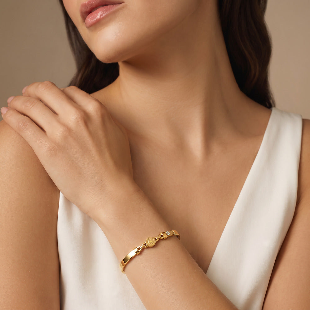 Women Carmen Bangle