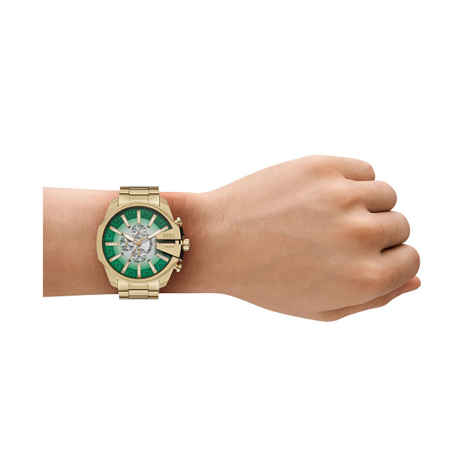 Men Mega Chief Slim Gold 48mm Watch