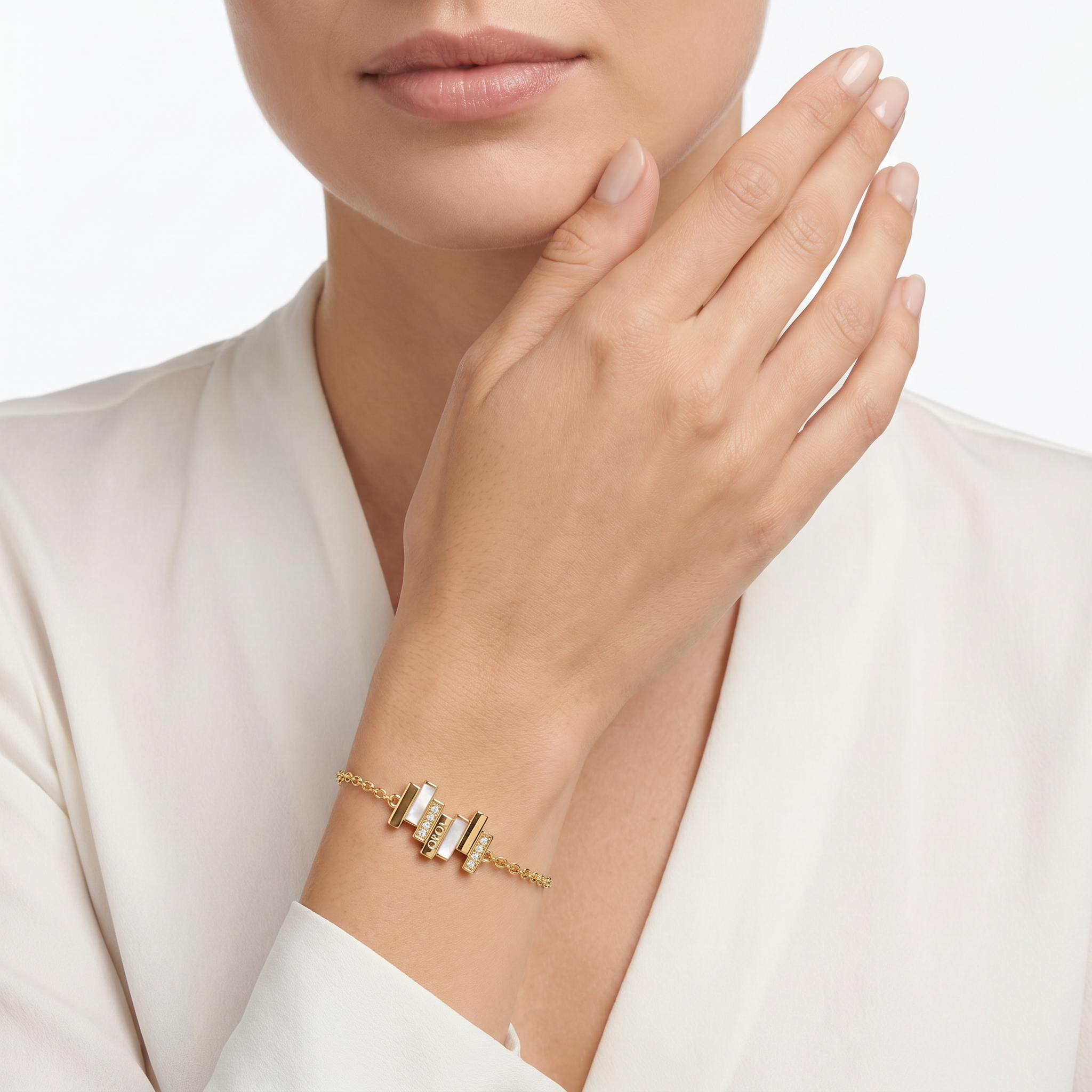 Women Marcella Golden Bracelet