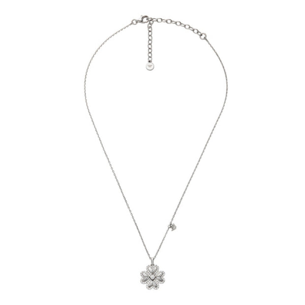 قلادة نسائية