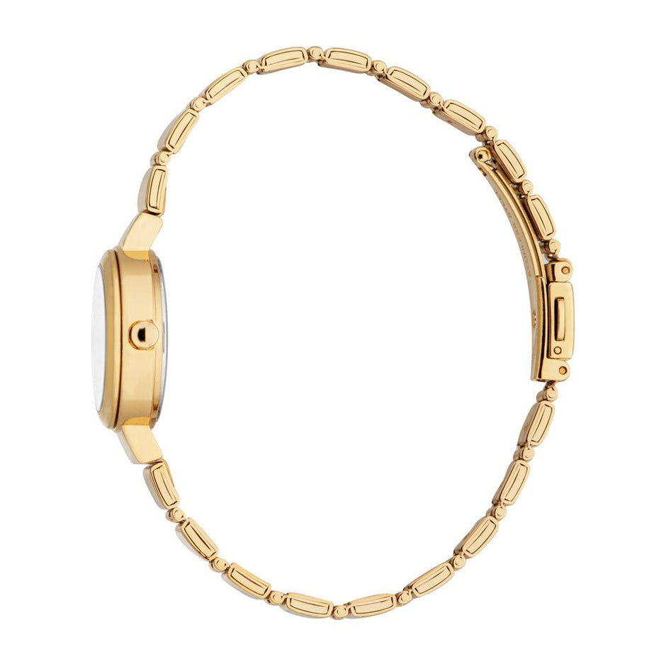 Women Maeve Watch