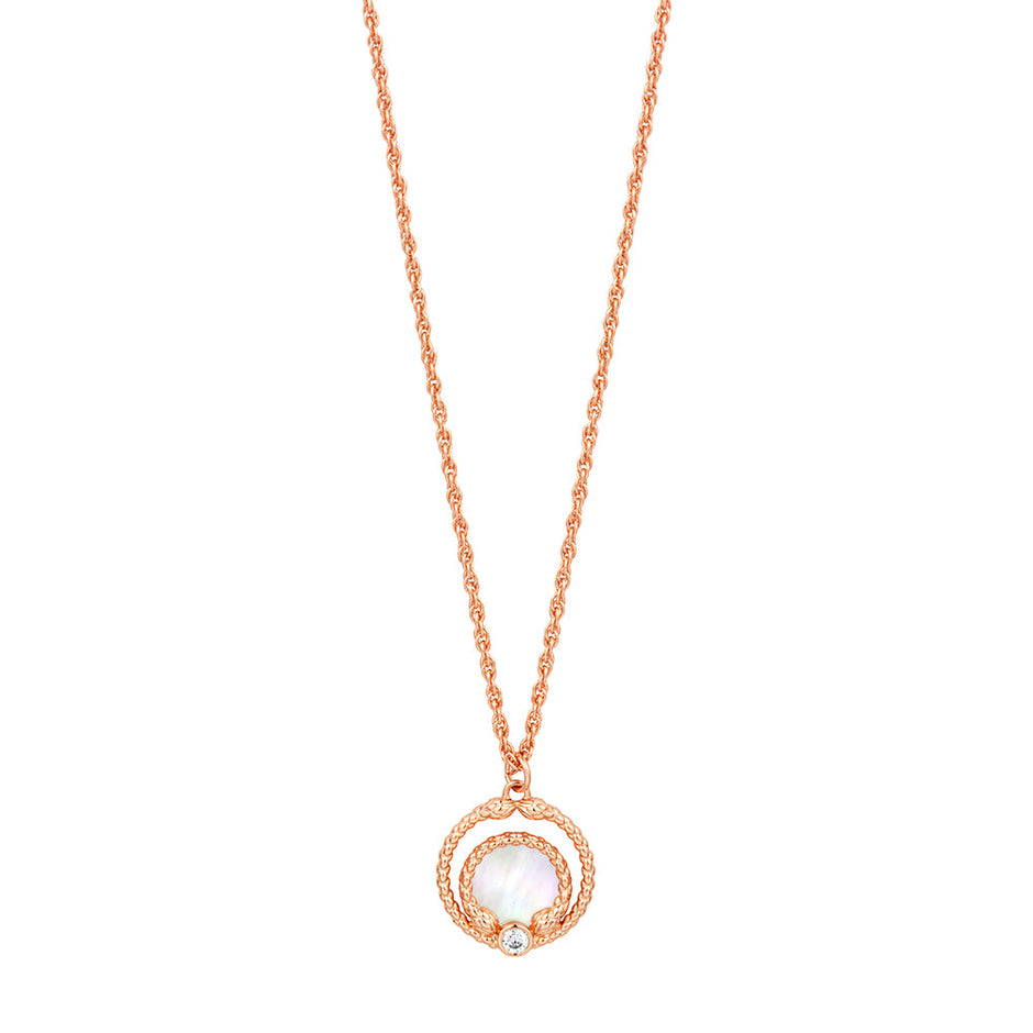 Women Nero Necklace