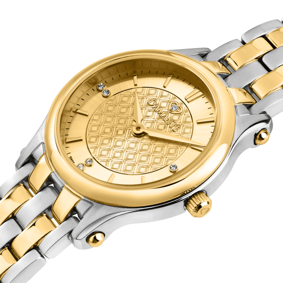 Women Audacious Golden Watch