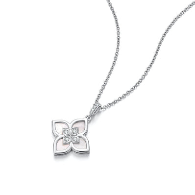 Women Nua Necklace