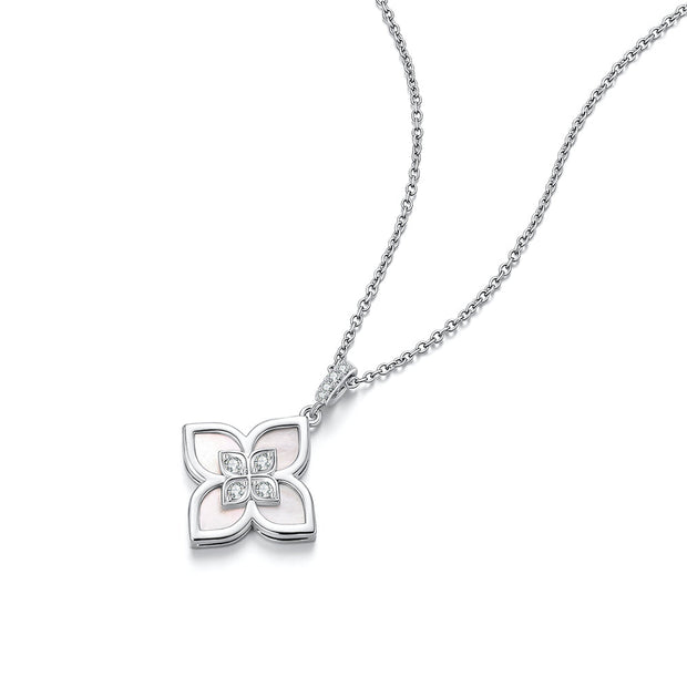 Women Nua Necklace