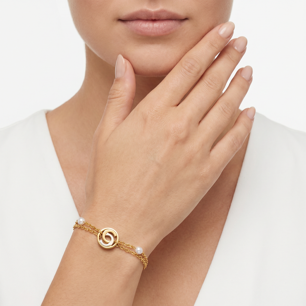Women Celeste Gold Bracelet
