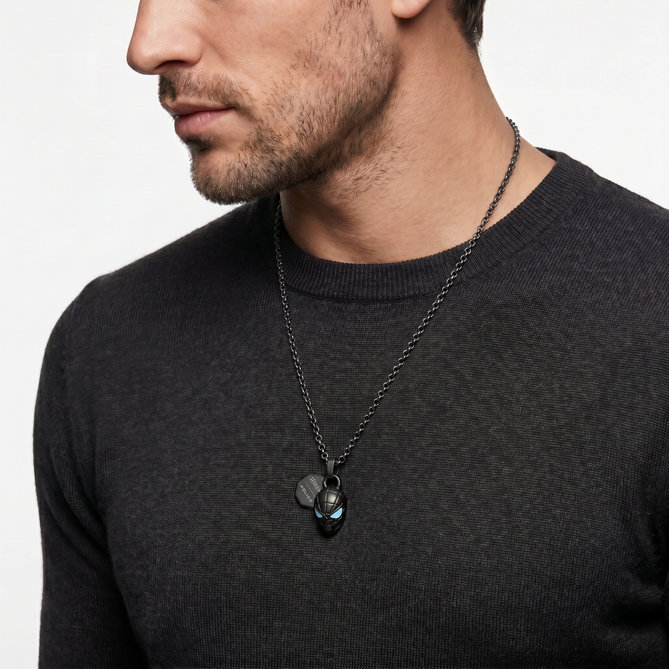 Men Web Slinger Gun Necklace