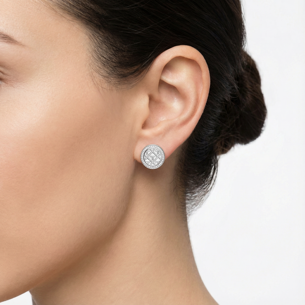 قرط جيزيلا الفضي للنساء