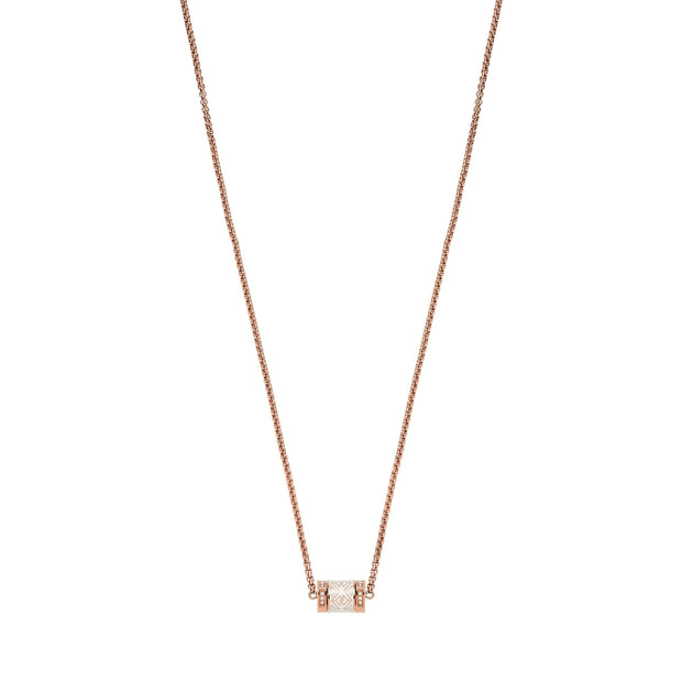 قلادة فولاذ نسائية 